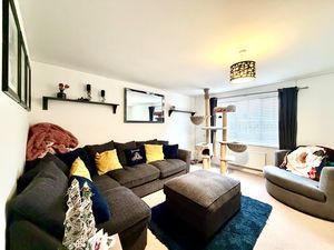 Living Room- click for photo gallery